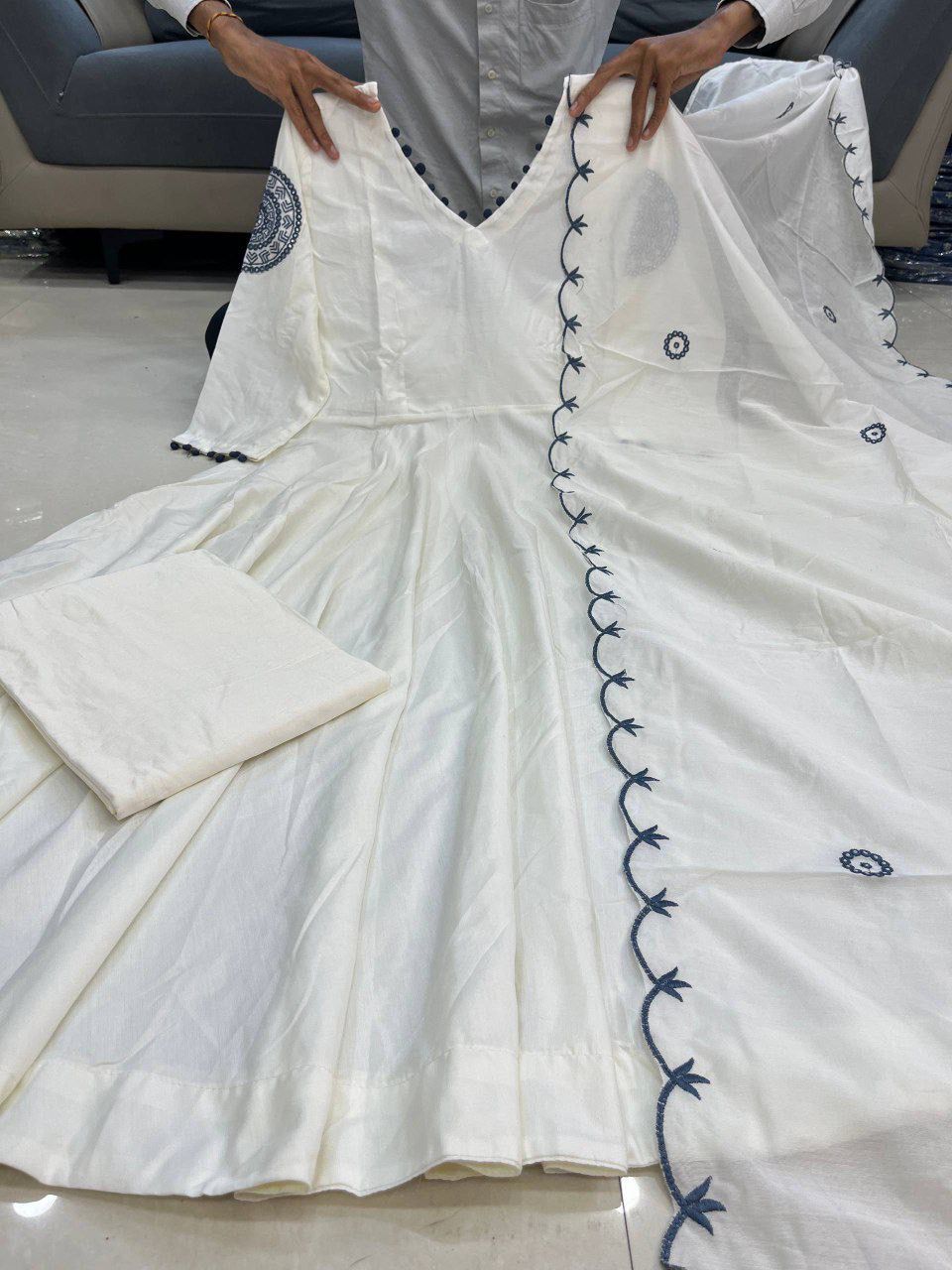 Bollywood Inspired White Anarkali by Rasha Tandani ✨
