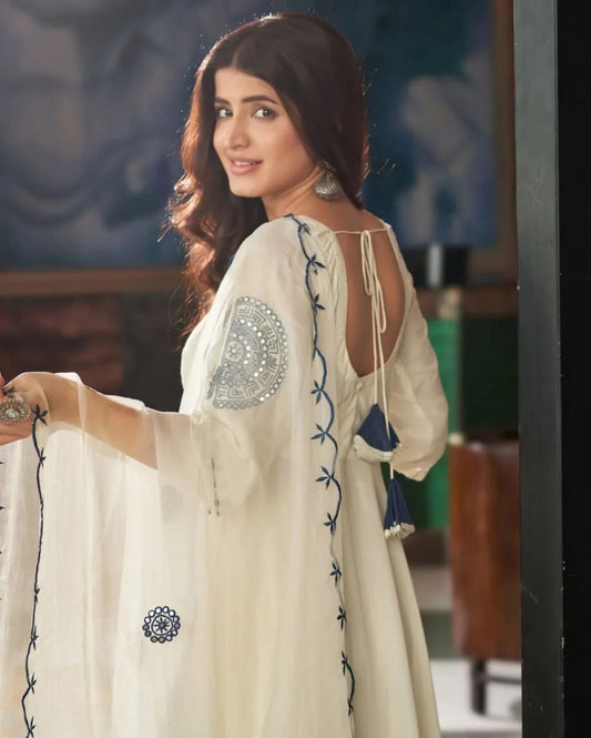 Bollywood Inspired White Anarkali by Rasha Tandani ✨