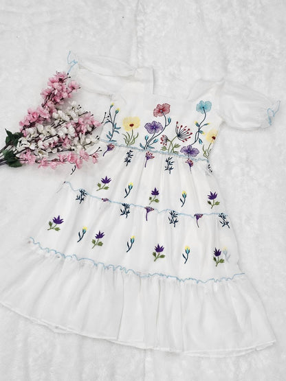 White Lily Serenade – Short Dress