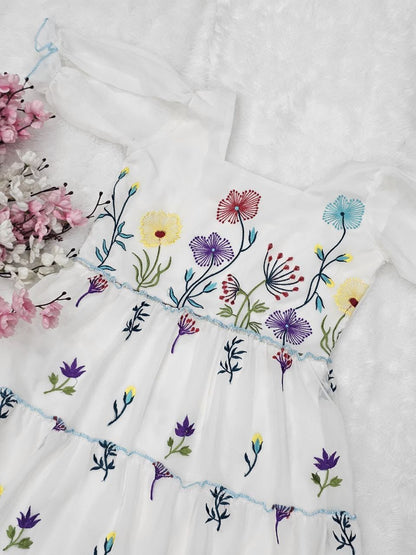 White Lily Serenade – Short Dress