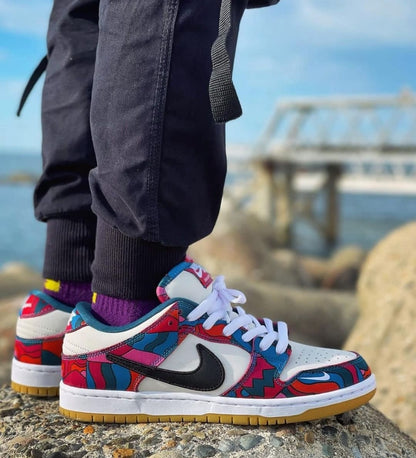 Nike SB Dunk Low X "Parra"