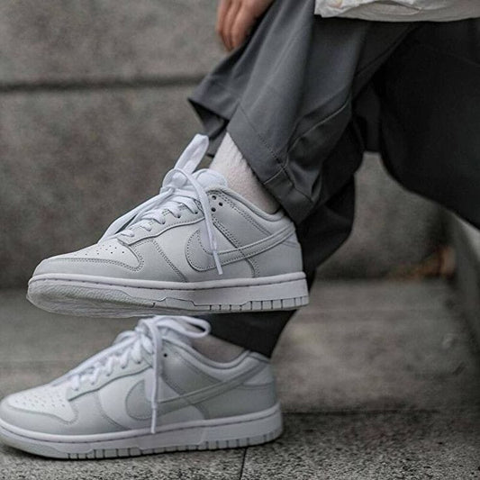 Nike SB Dunk Low "Fog Grey"