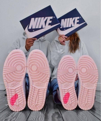 Nike Air Jordan Retro 1 "Bubble Gum"